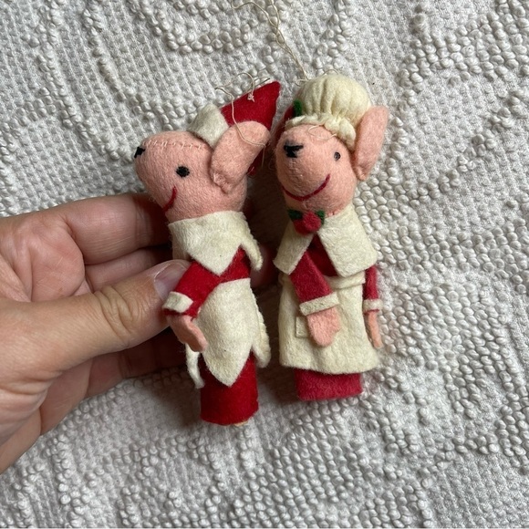 Vintage Mid Century Felt Mouse Christmas Ornaments Mr. Mrs Claus - Picture 4 of 5